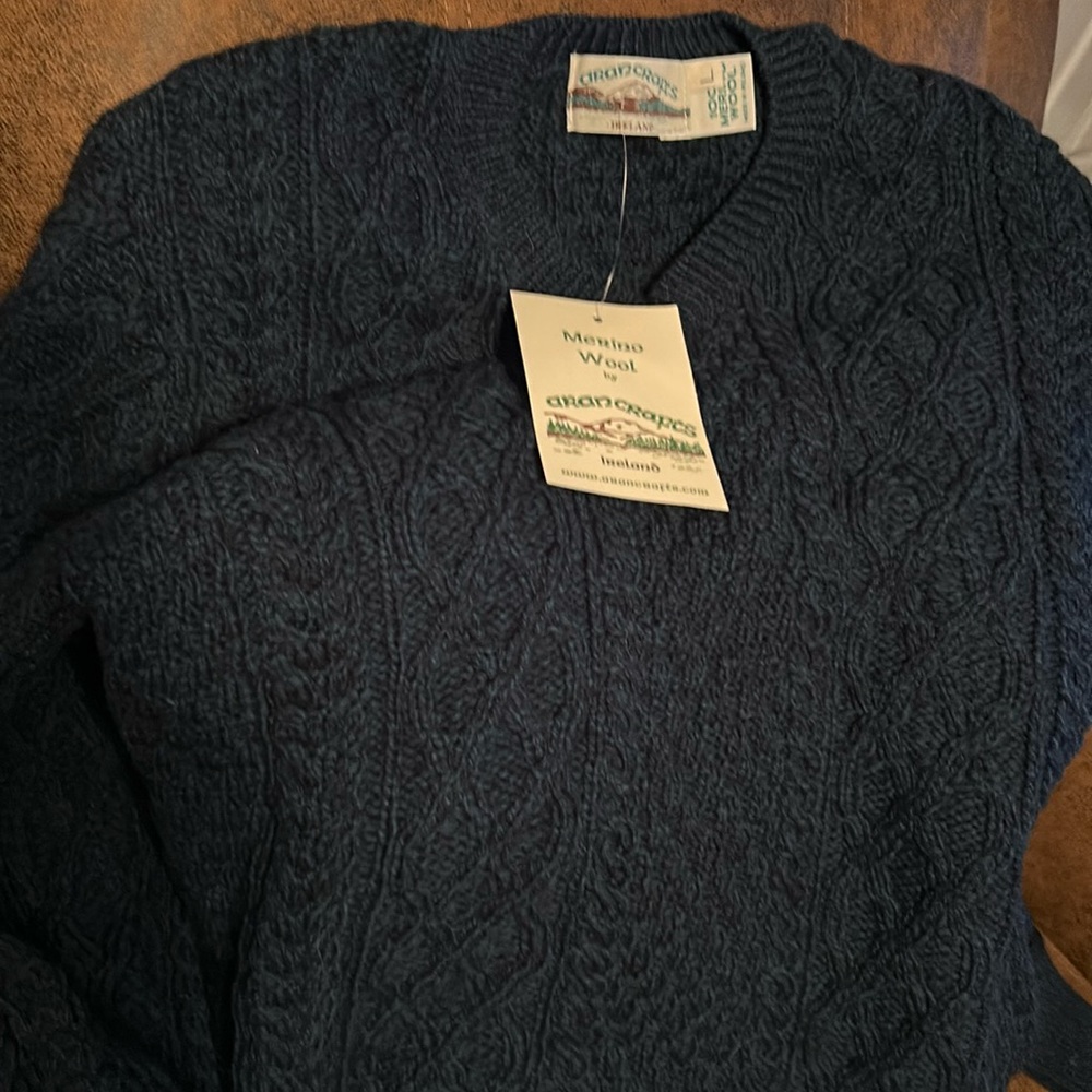 Men’s Aran Crafts Ireland Sweater size large NWT